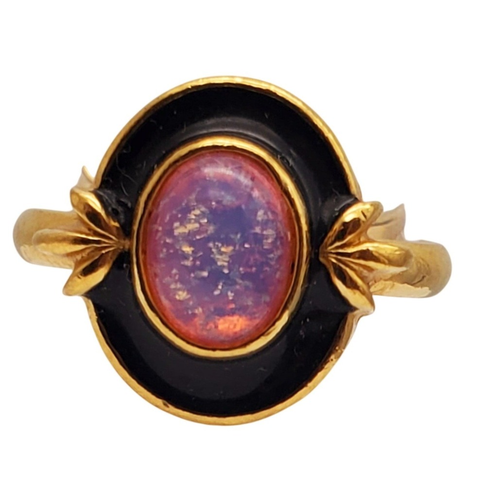 Avon Ring Pink Opalescence Size 7.5 Gold Tone Black Enamel Faux Fire Opal Vtg